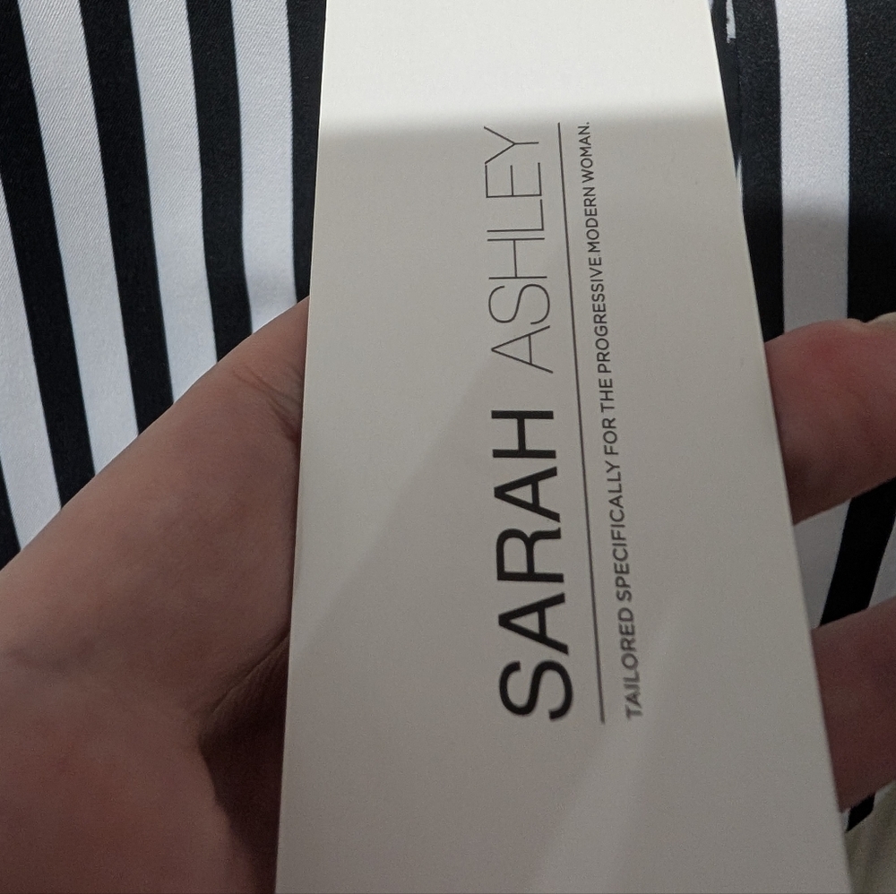 Sarah Ashley Pinstripe Cotton Blend Blazer Size Small New With Tags - Picture 2 of 8